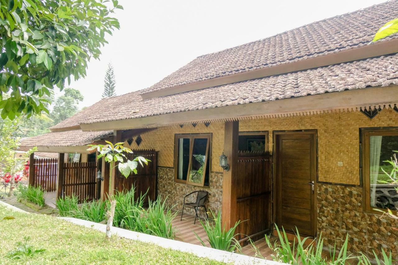 Oyo 1415 Ijen Residence Licin Luaran gambar