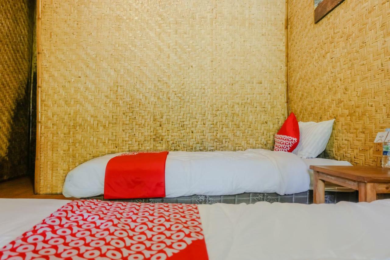 Oyo 1415 Ijen Residence Licin Luaran gambar